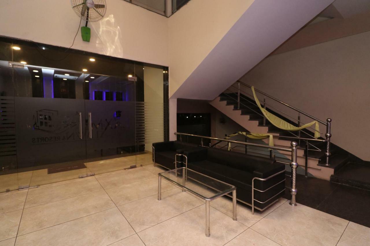 Oyo 33387 Laxmi Lawn And Resort Suite Lucknow Exterior photo